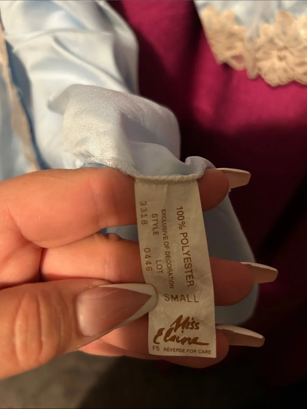 Vintage 1970-1980 Like New Miss Elaine Light Blue Satin Robe w/Cream Lace Trim